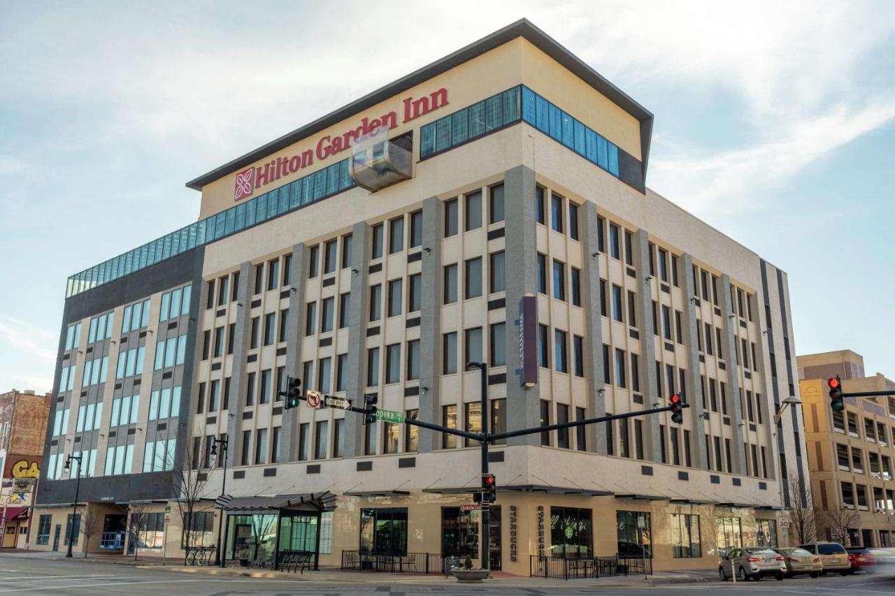Hilton Garden Inn Wichita Downtown, Ks Экстерьер фото