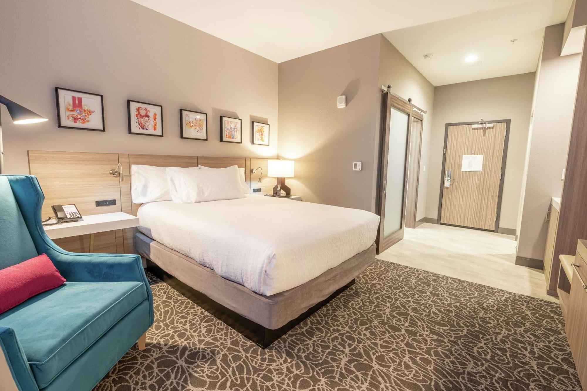 Hilton Garden Inn Wichita Downtown, Ks Экстерьер фото