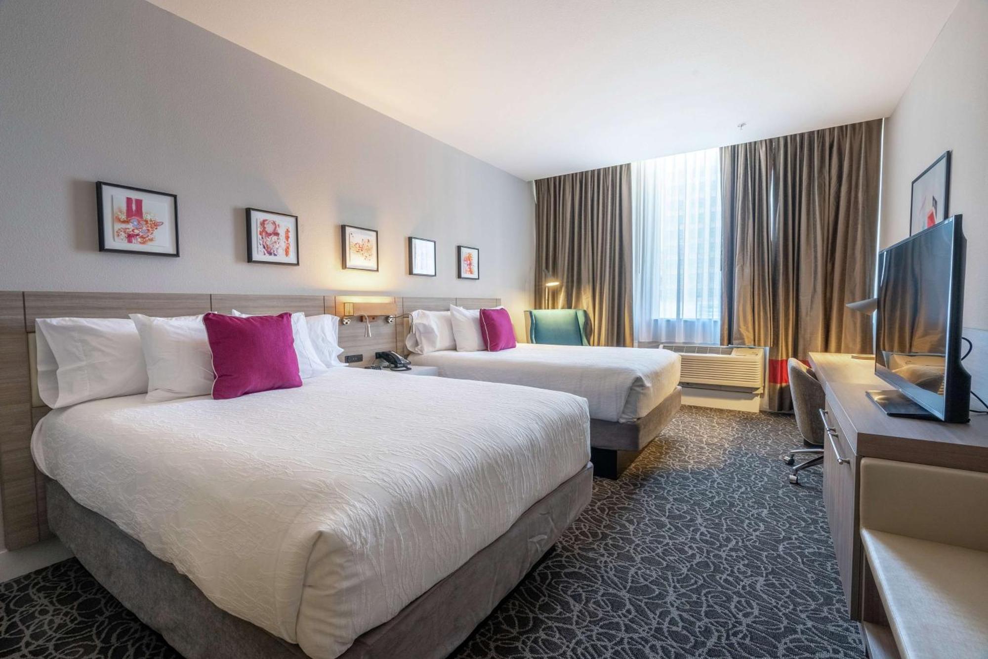 Hilton Garden Inn Wichita Downtown, Ks Экстерьер фото